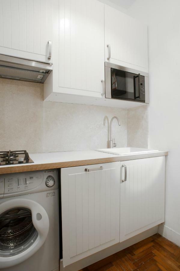 Santa Cecilia Apartment In Via Del Corso Rome Bagian luar foto